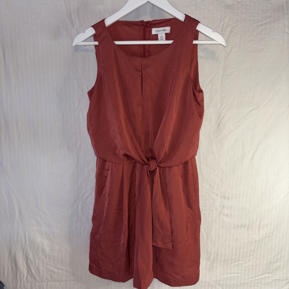 New Calvin Klein Romper Red Terracotta Sleeveless Elastic Waistband Pockets Sz 0
